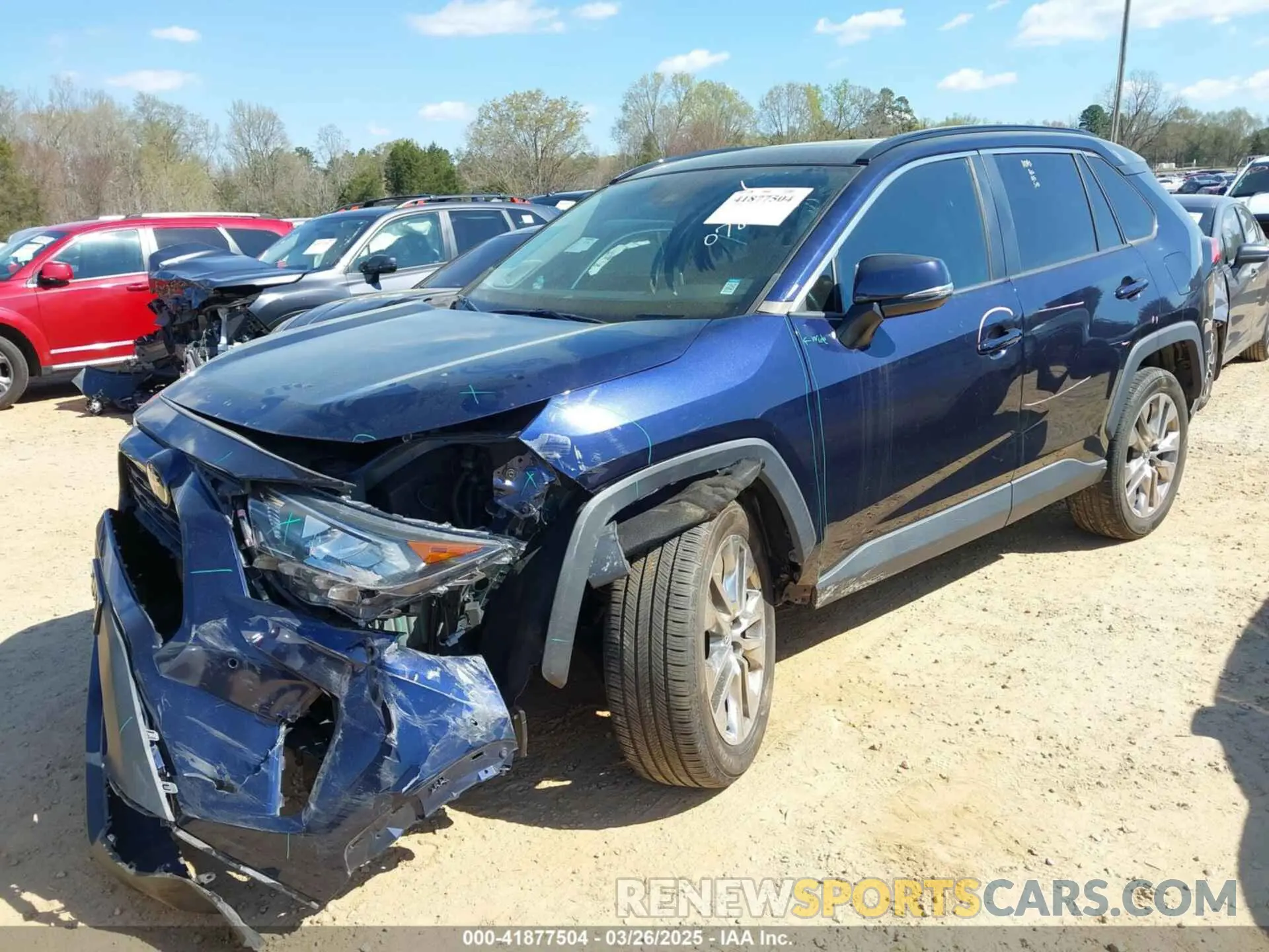 2 Photograph of a damaged car 2T3A1RFV4KW078806 TOYOTA RAV4 2019
