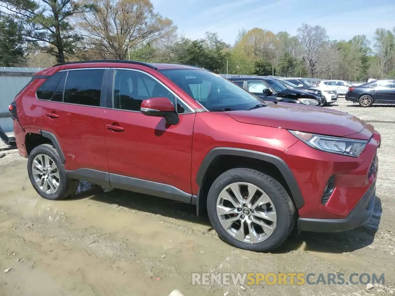 4 Photograph of a damaged car 2T3A1RFV5KC011956 TOYOTA RAV4 2019