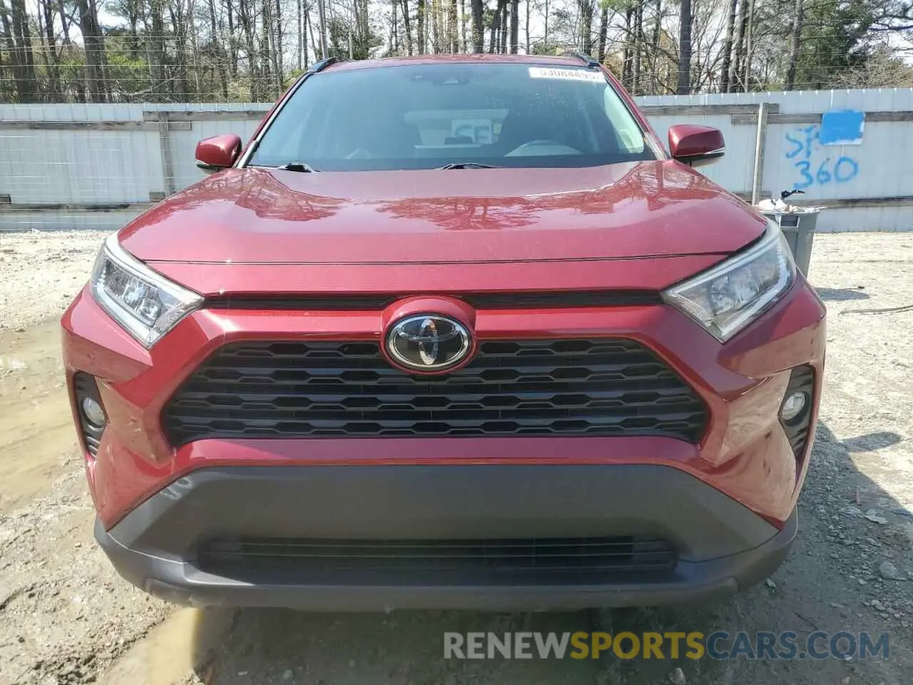 5 Photograph of a damaged car 2T3A1RFV5KC011956 TOYOTA RAV4 2019