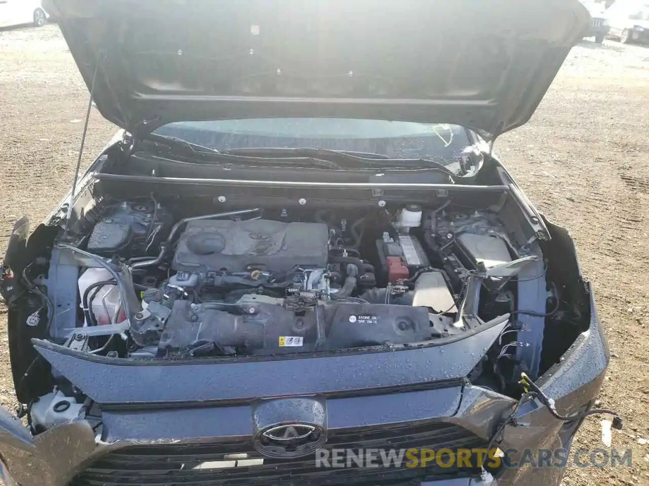 7 Photograph of a damaged car 2T3A1RFV5KW014404 TOYOTA RAV4 2019