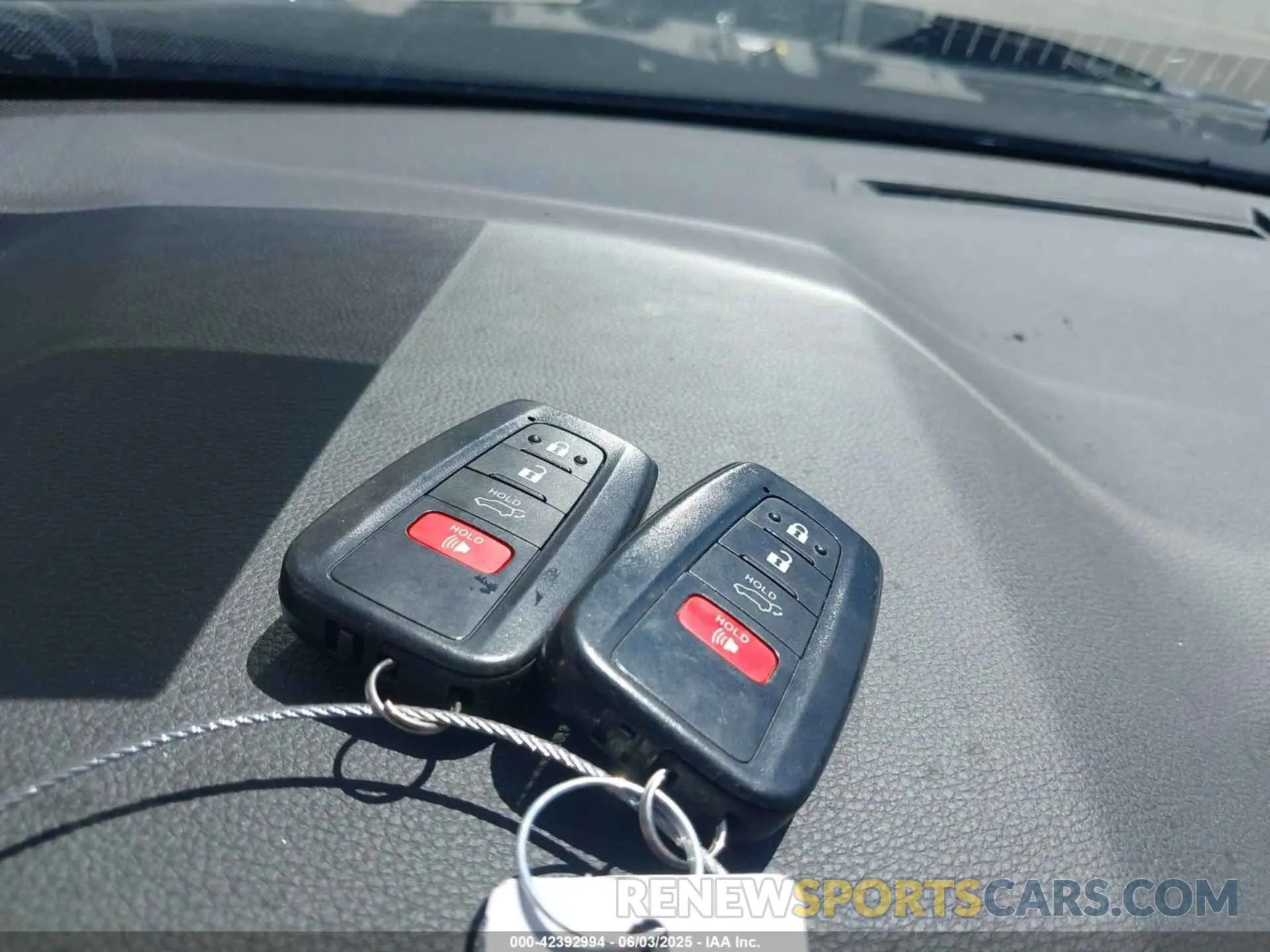 11 Photograph of a damaged car 2T3A1RFV5KW053977 TOYOTA RAV4 2019