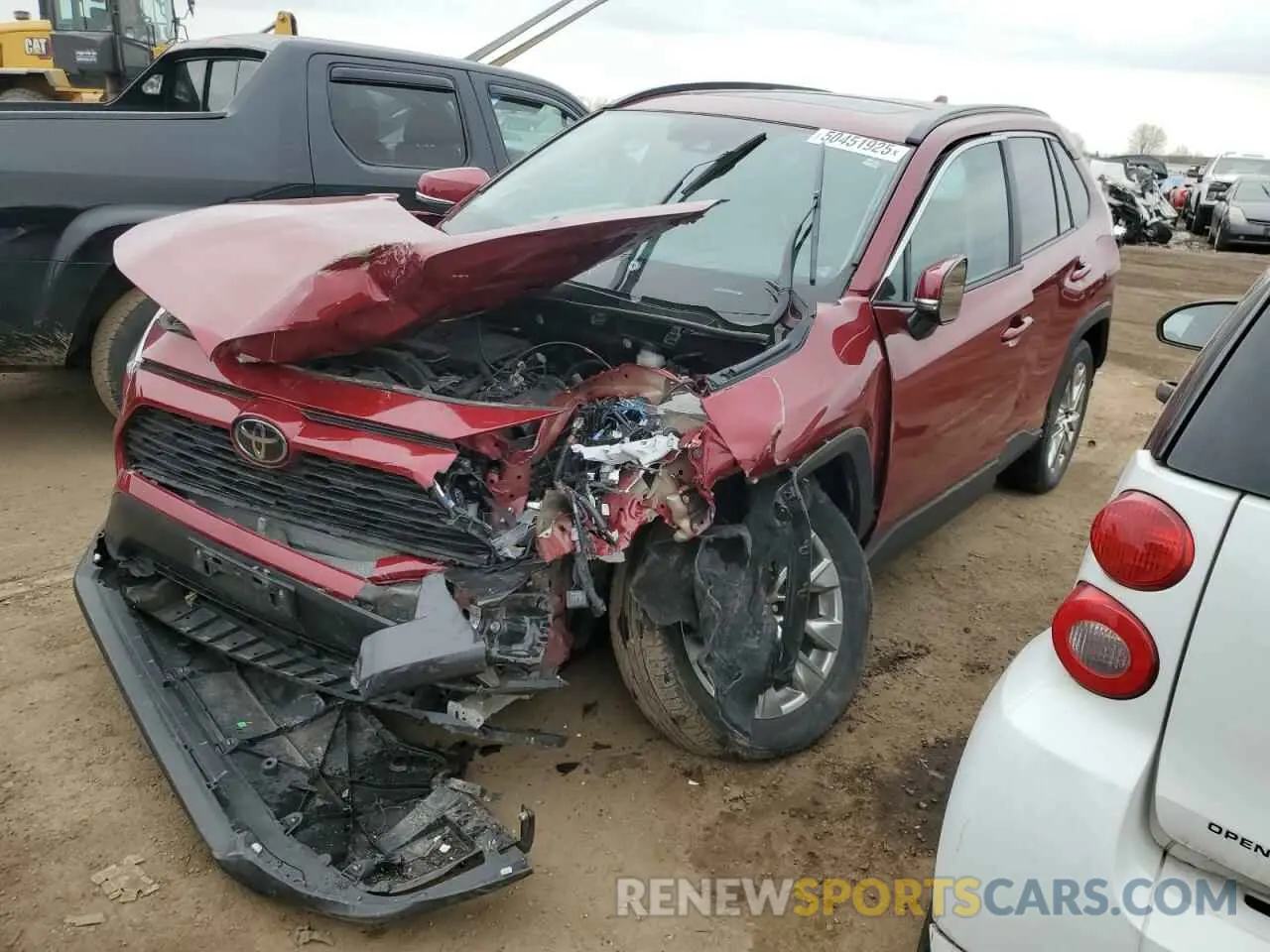 1 Photograph of a damaged car 2T3A1RFV5KW066583 TOYOTA RAV4 2019