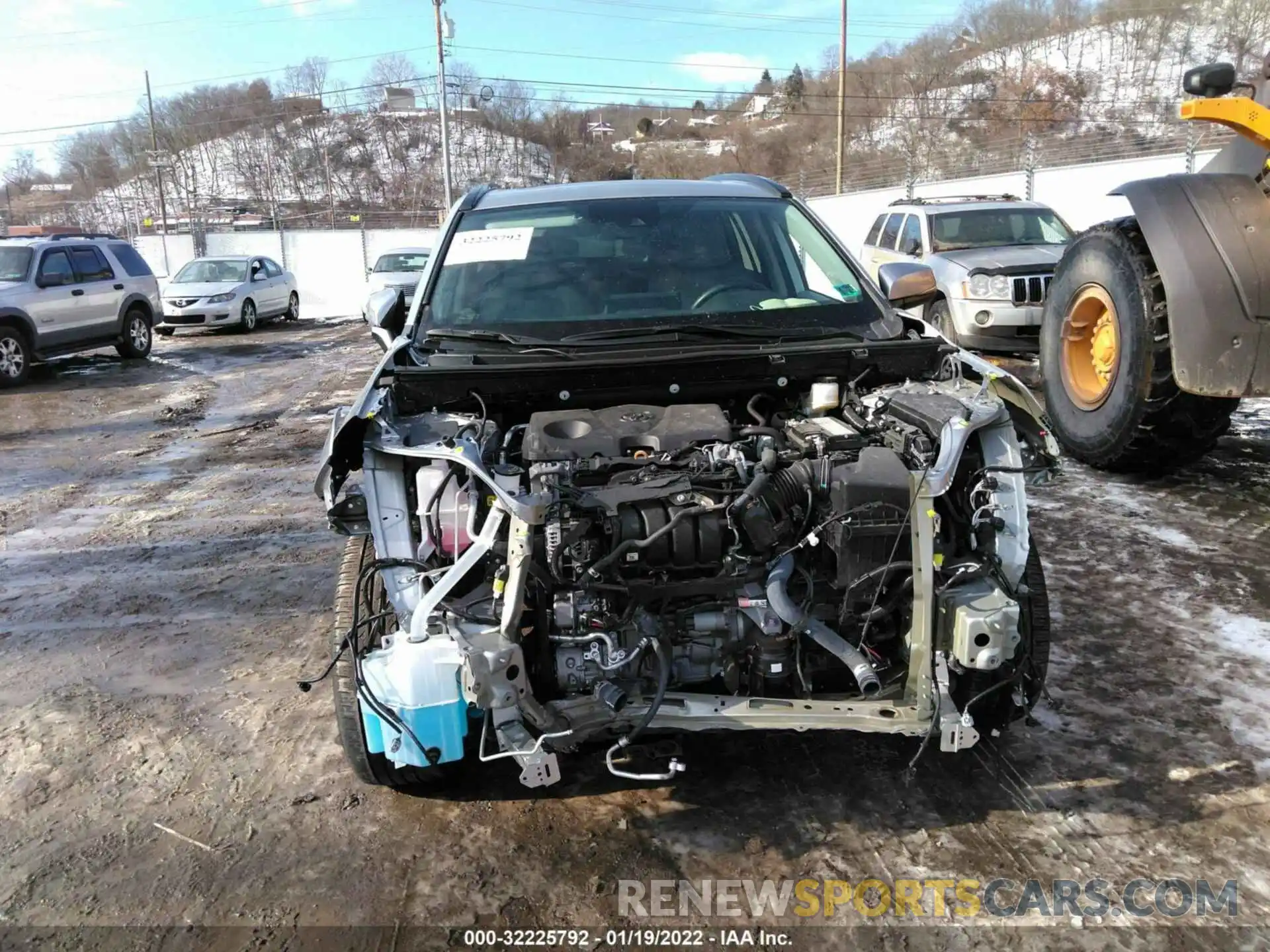 6 Photograph of a damaged car 2T3A1RFV5KW083576 TOYOTA RAV4 2019