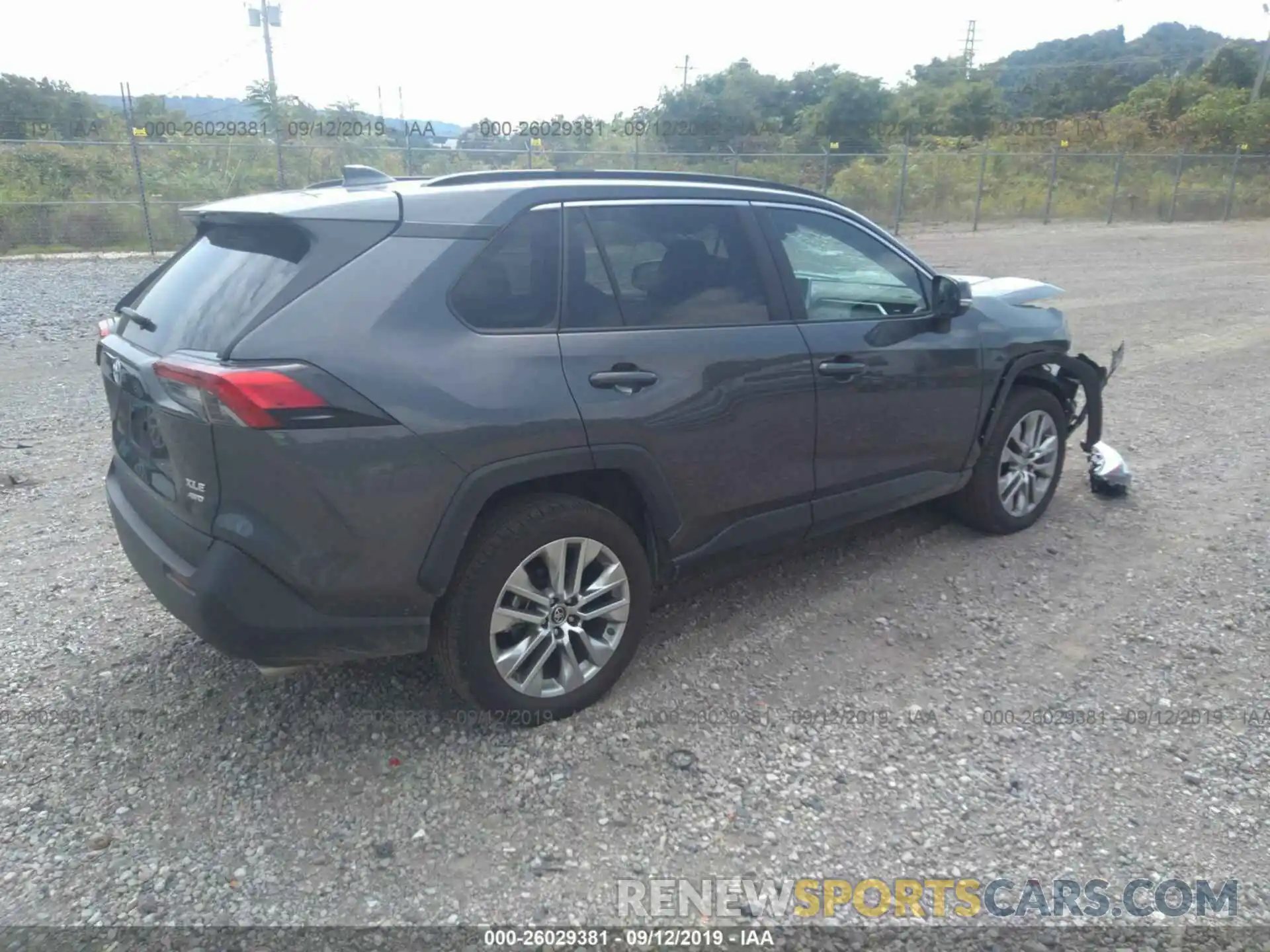 4 Photograph of a damaged car 2T3A1RFV6KC012033 TOYOTA RAV4 2019