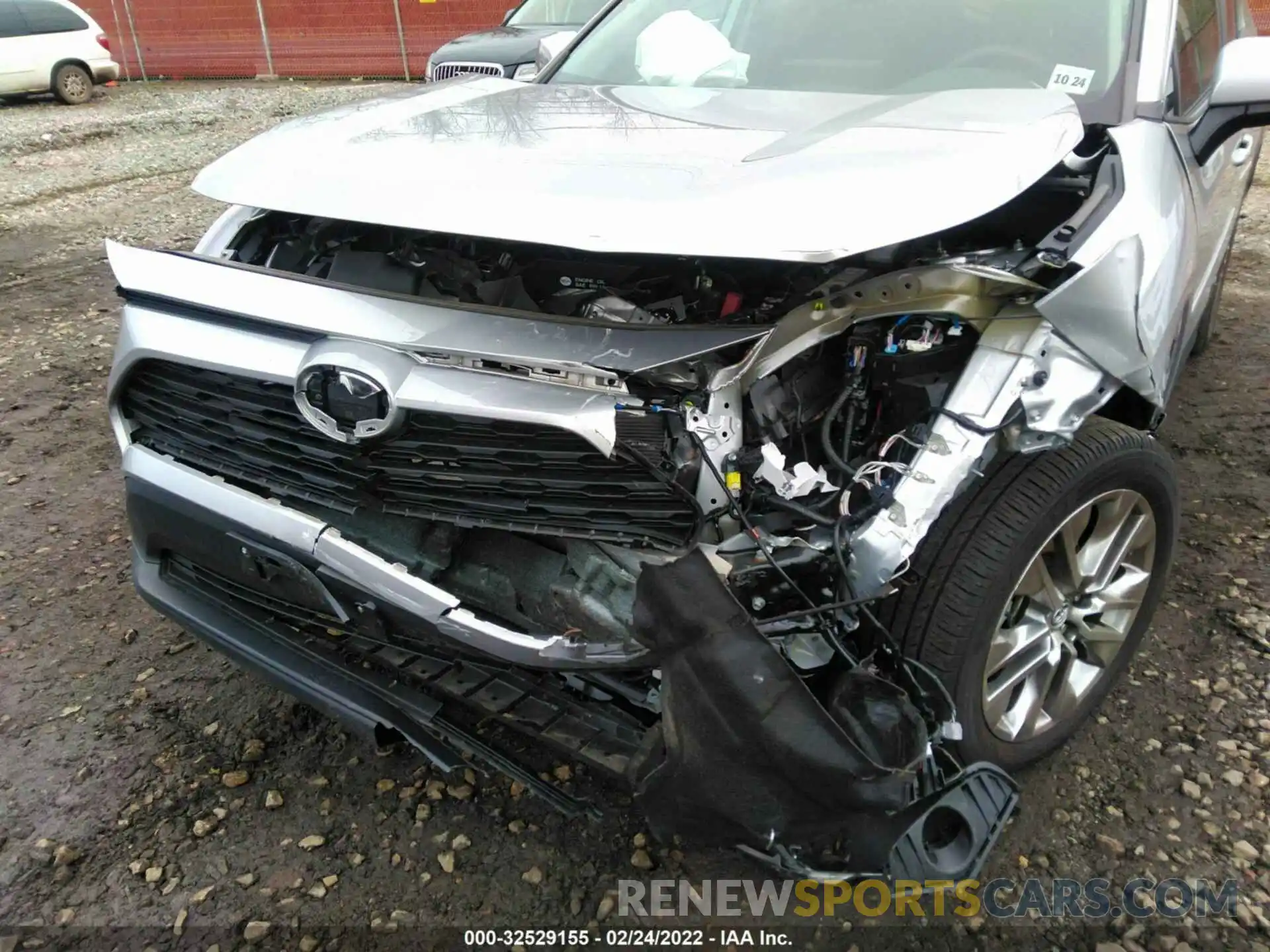 6 Photograph of a damaged car 2T3A1RFV6KC046280 TOYOTA RAV4 2019