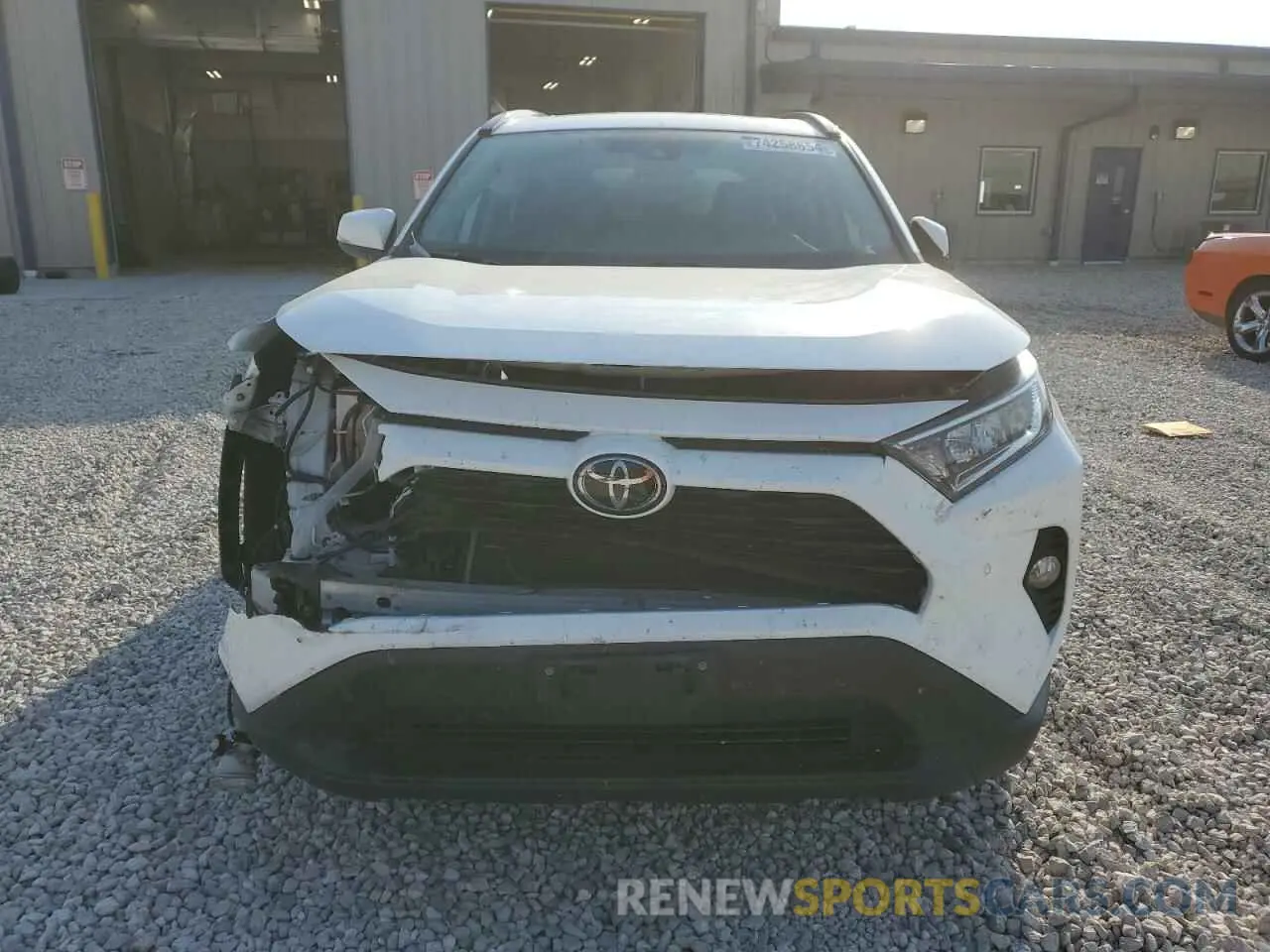 5 Photograph of a damaged car 2T3A1RFV6KC056937 TOYOTA RAV4 2019