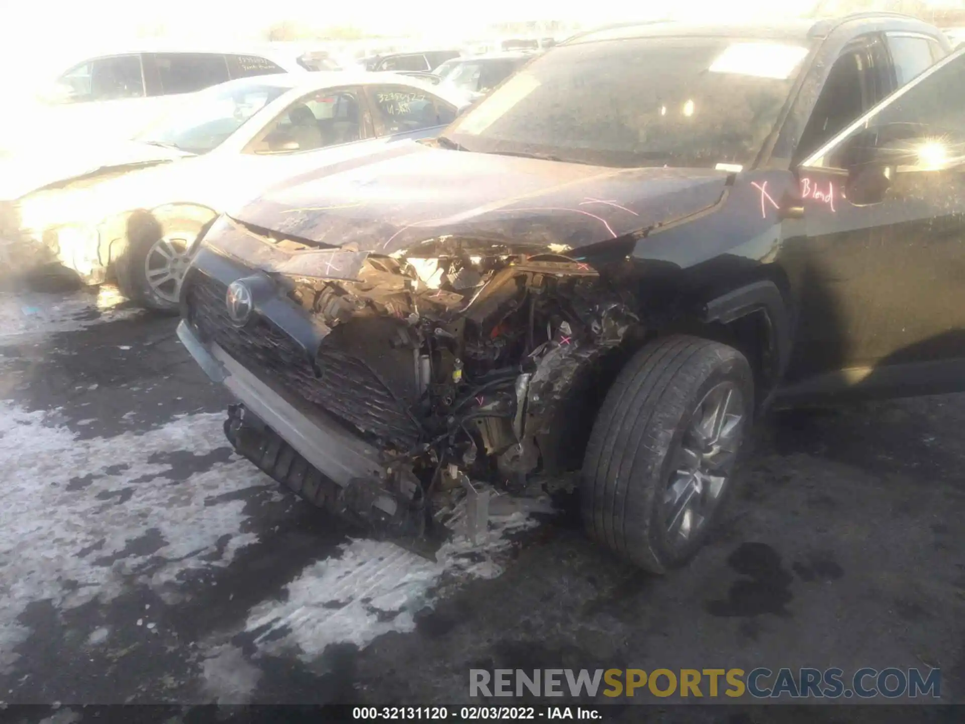 6 Photograph of a damaged car 2T3A1RFV6KW069721 TOYOTA RAV4 2019