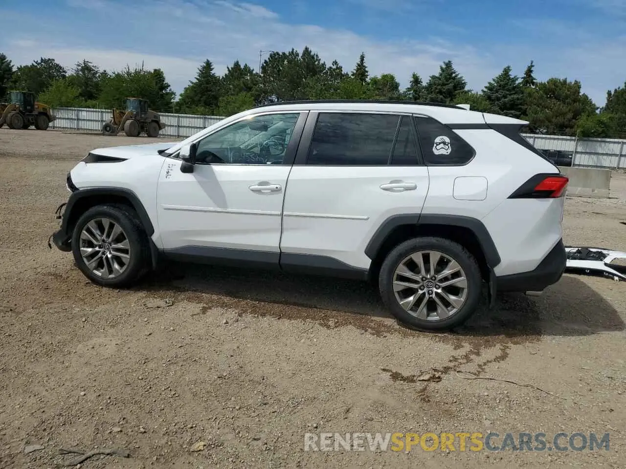 2 Photograph of a damaged car 2T3A1RFV6KW078516 TOYOTA RAV4 2019