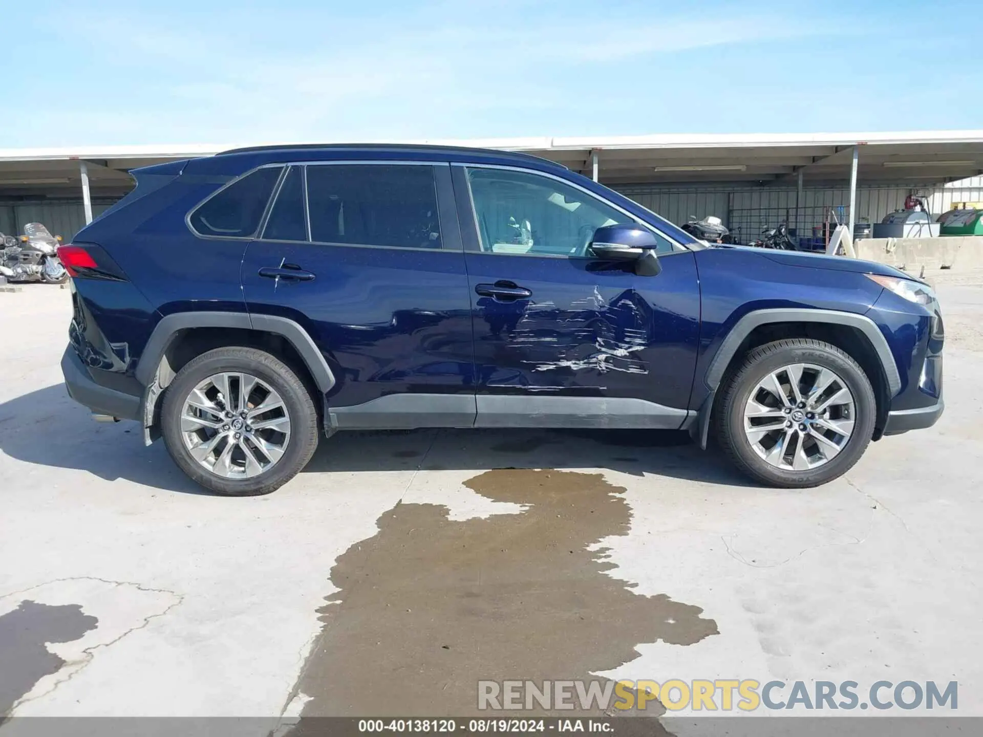 13 Photograph of a damaged car 2T3A1RFV7KC026751 TOYOTA RAV4 2019