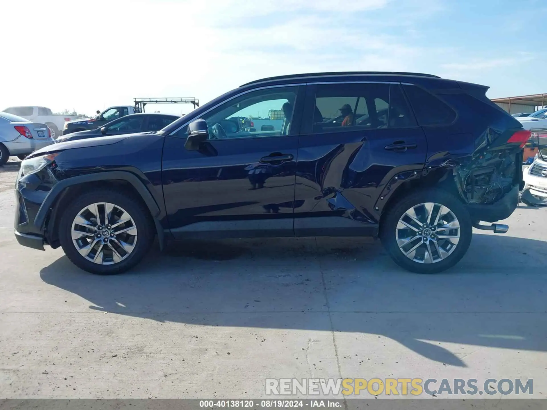 14 Photograph of a damaged car 2T3A1RFV7KC026751 TOYOTA RAV4 2019