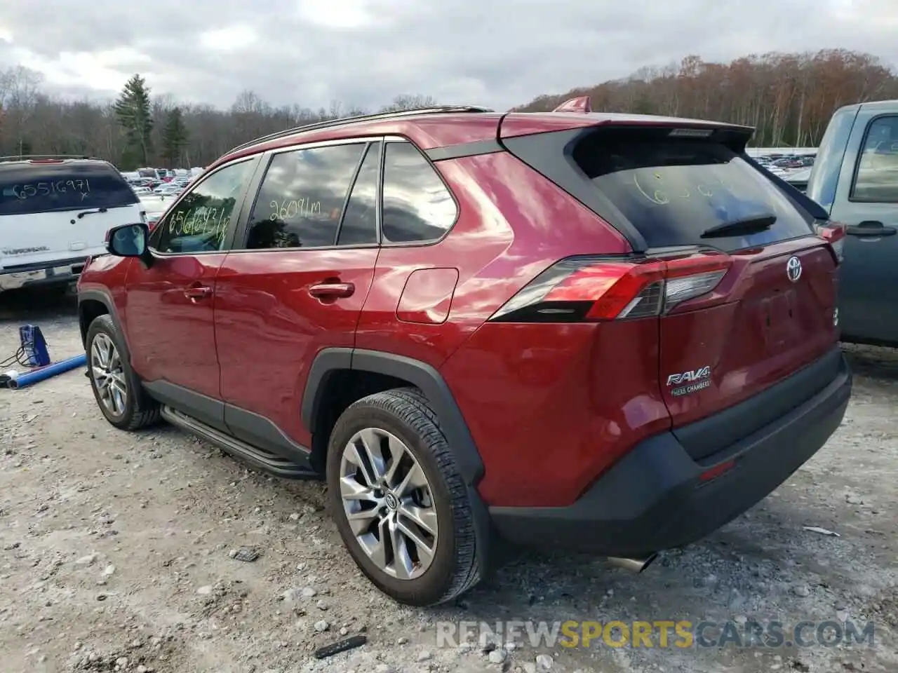 3 Photograph of a damaged car 2T3A1RFV7KC029648 TOYOTA RAV4 2019