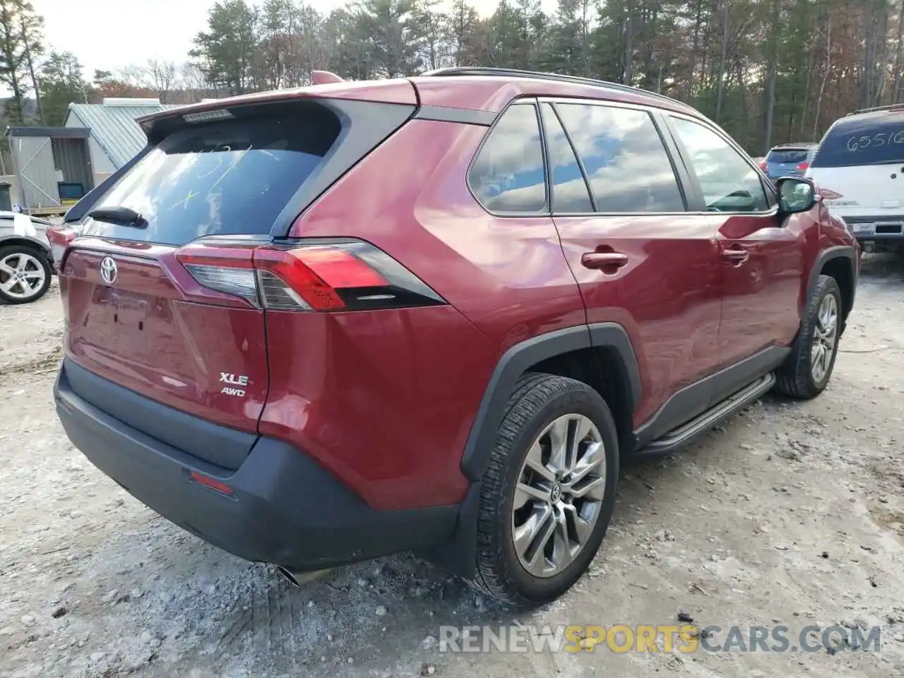 4 Photograph of a damaged car 2T3A1RFV7KC029648 TOYOTA RAV4 2019