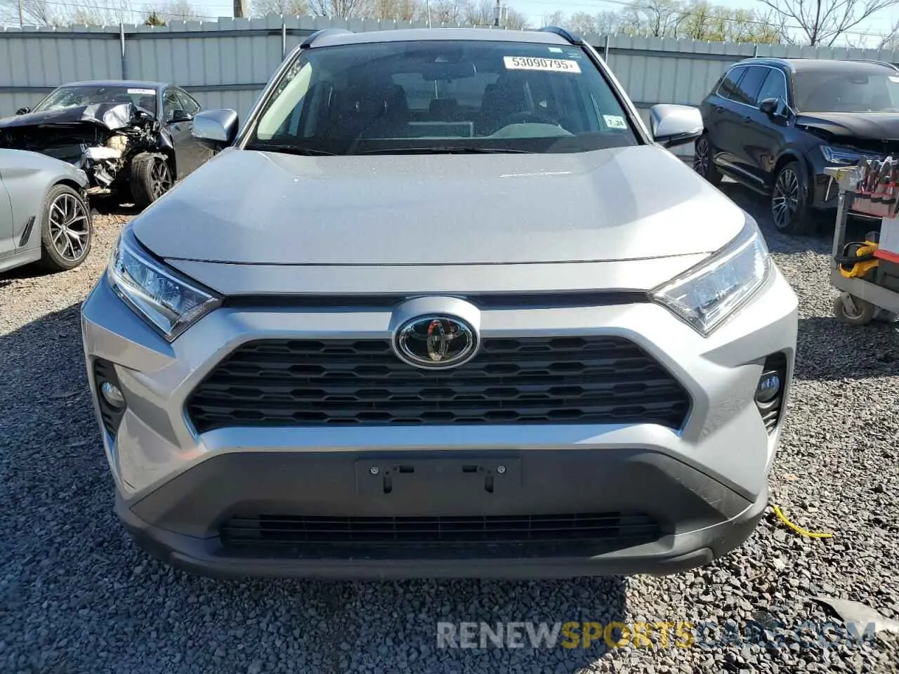 5 Photograph of a damaged car 2T3A1RFV7KC030881 TOYOTA RAV4 2019