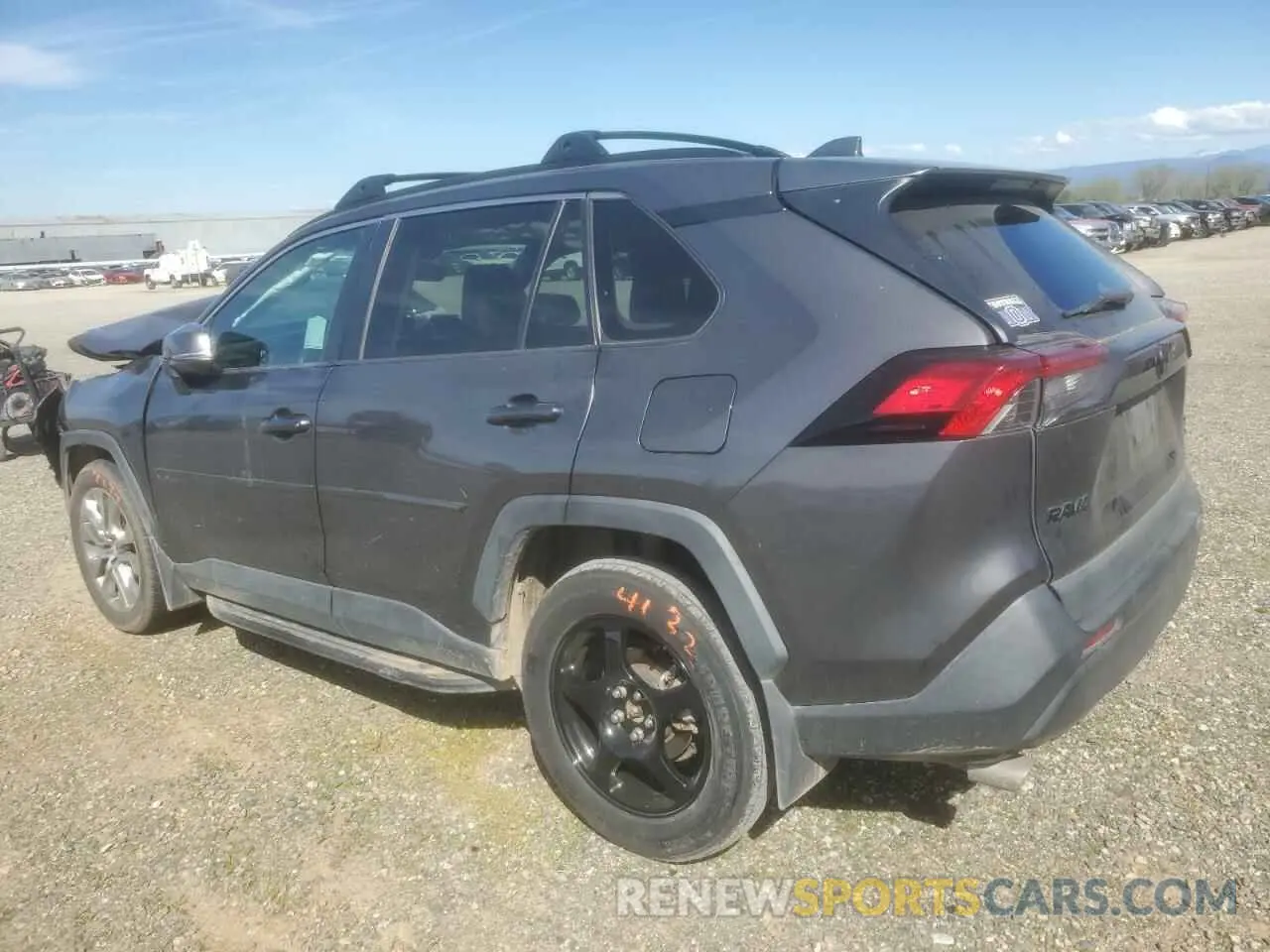 2 Photograph of a damaged car 2T3A1RFV7KW063765 TOYOTA RAV4 2019