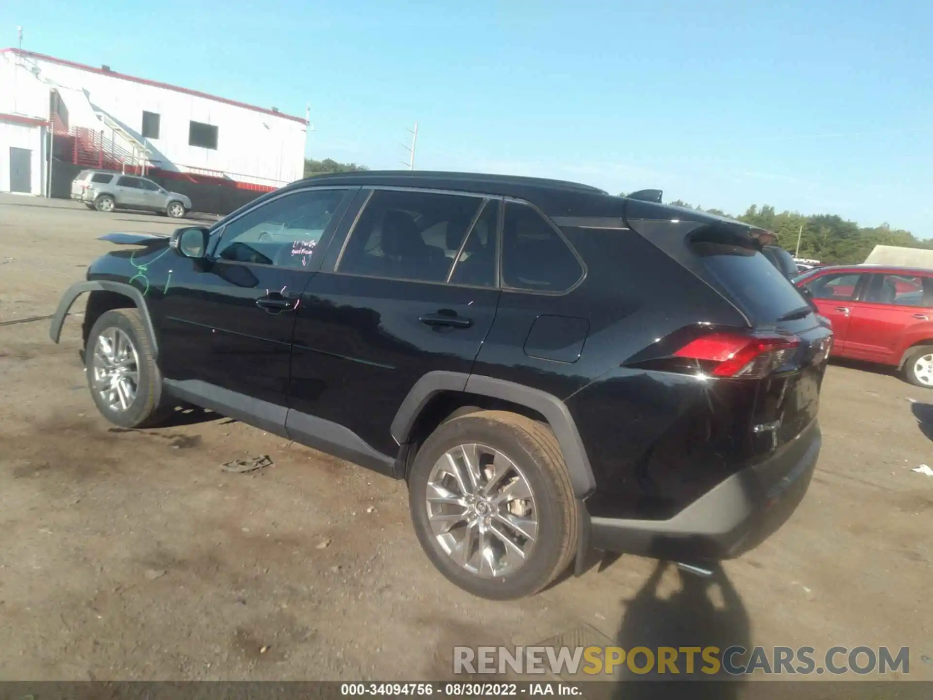 3 Photograph of a damaged car 2T3A1RFV8KW016471 TOYOTA RAV4 2019