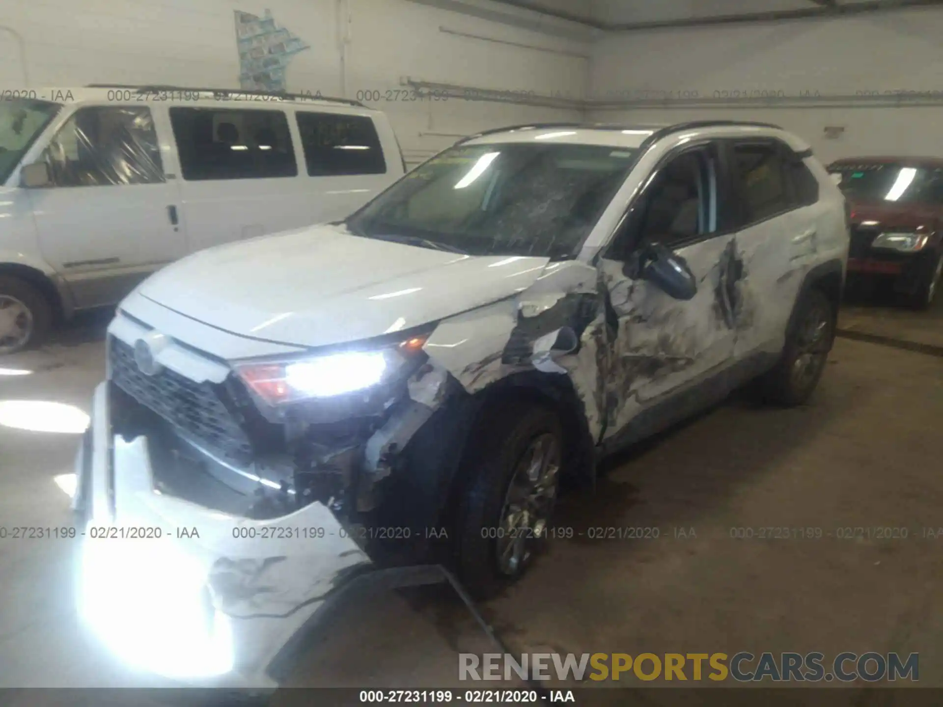 2 Photograph of a damaged car 2T3A1RFV8KW061281 TOYOTA RAV4 2019