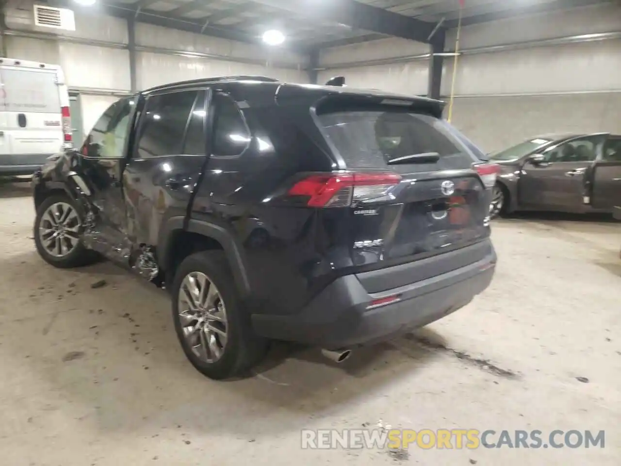 3 Photograph of a damaged car 2T3A1RFV8KW061801 TOYOTA RAV4 2019