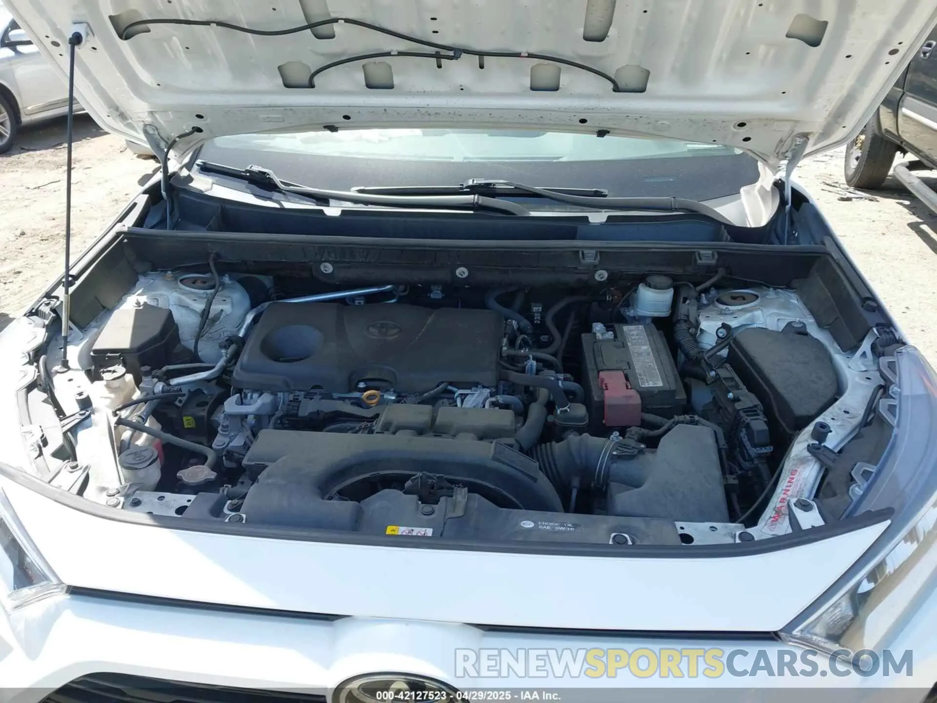 10 Photograph of a damaged car 2T3A1RFV8KW063483 TOYOTA RAV4 2019
