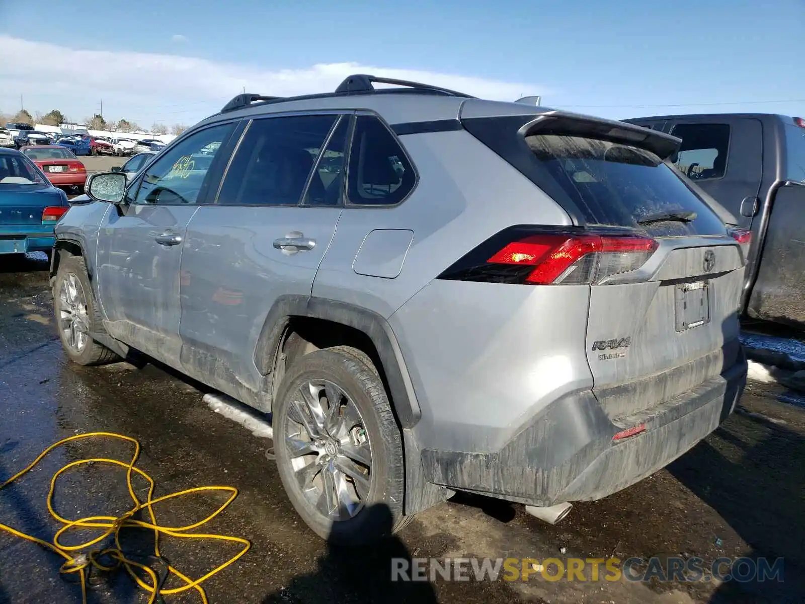 3 Photograph of a damaged car 2T3A1RFV8KW077660 TOYOTA RAV4 2019