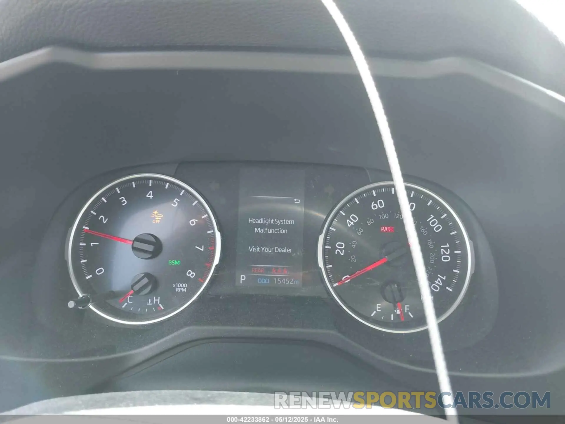 7 Photograph of a damaged car 2T3A1RFV8KW080641 TOYOTA RAV4 2019