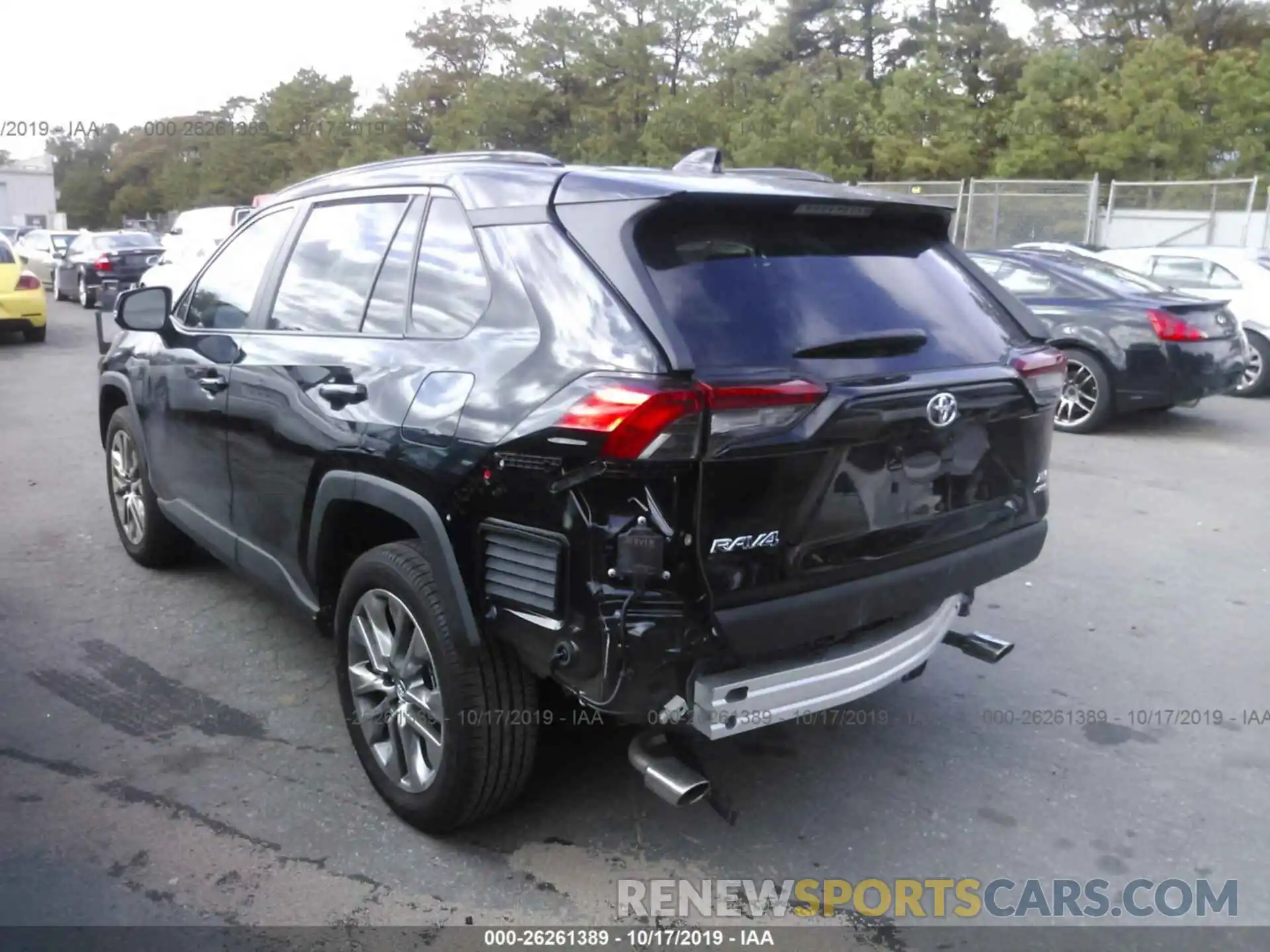 3 Photograph of a damaged car 2T3A1RFV9KW062553 TOYOTA RAV4 2019