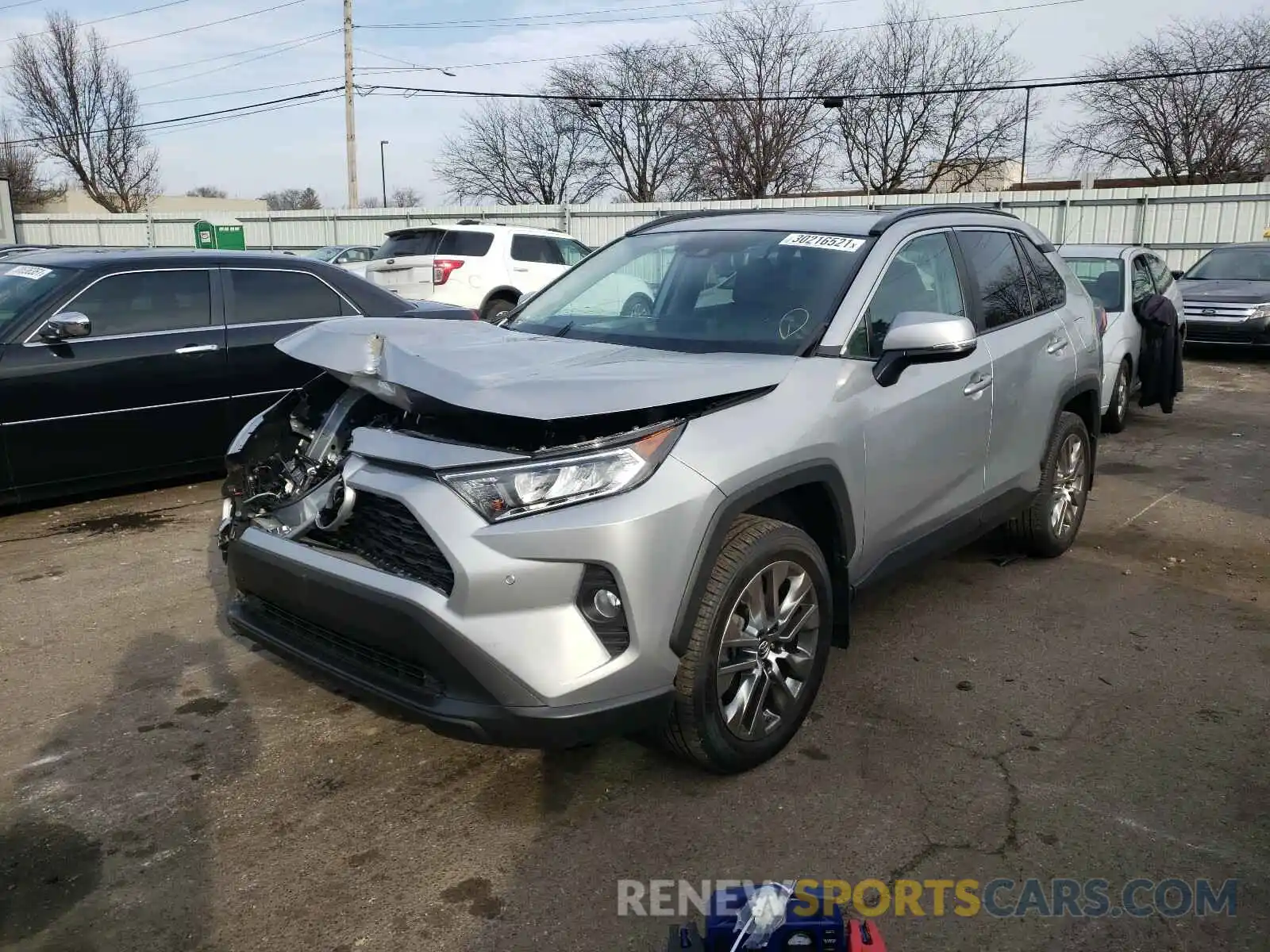 2 Photograph of a damaged car 2T3A1RFV9KW076856 TOYOTA RAV4 2019