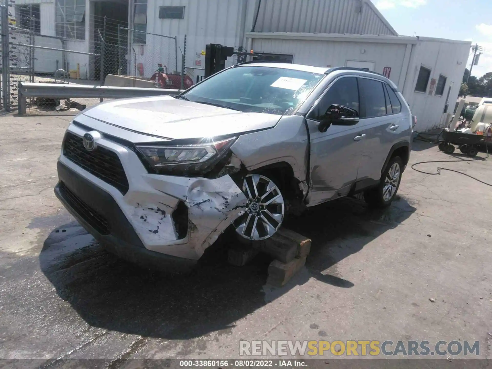 2 Photograph of a damaged car 2T3A1RFVXKC043690 TOYOTA RAV4 2019