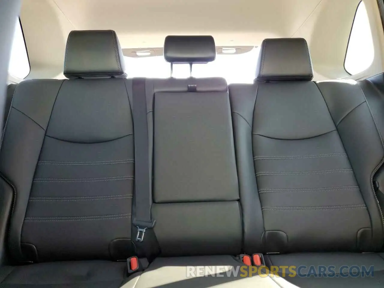 10 Photograph of a damaged car 2T3A1RFVXKC044970 TOYOTA RAV4 2019
