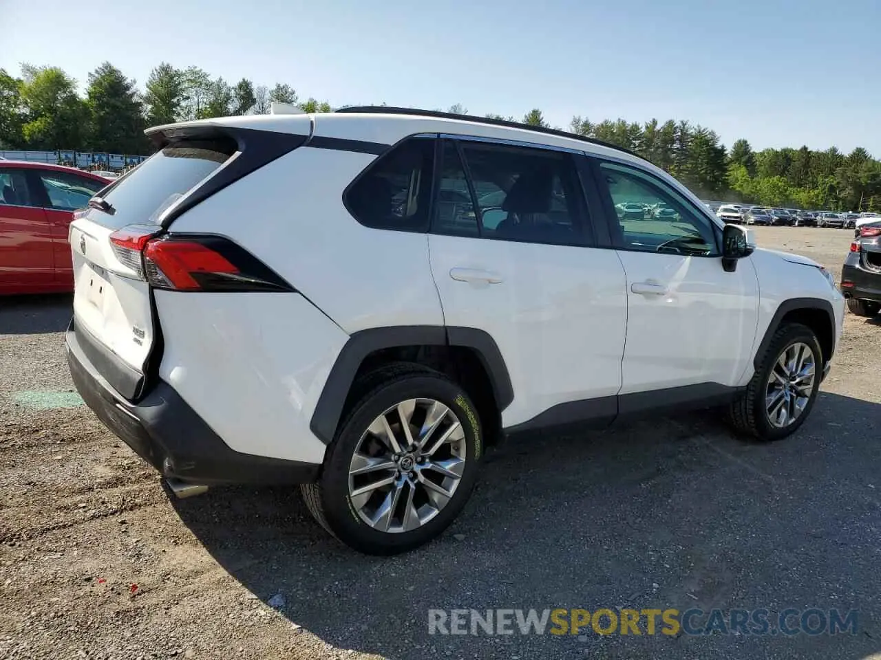 3 Photograph of a damaged car 2T3A1RFVXKC044970 TOYOTA RAV4 2019