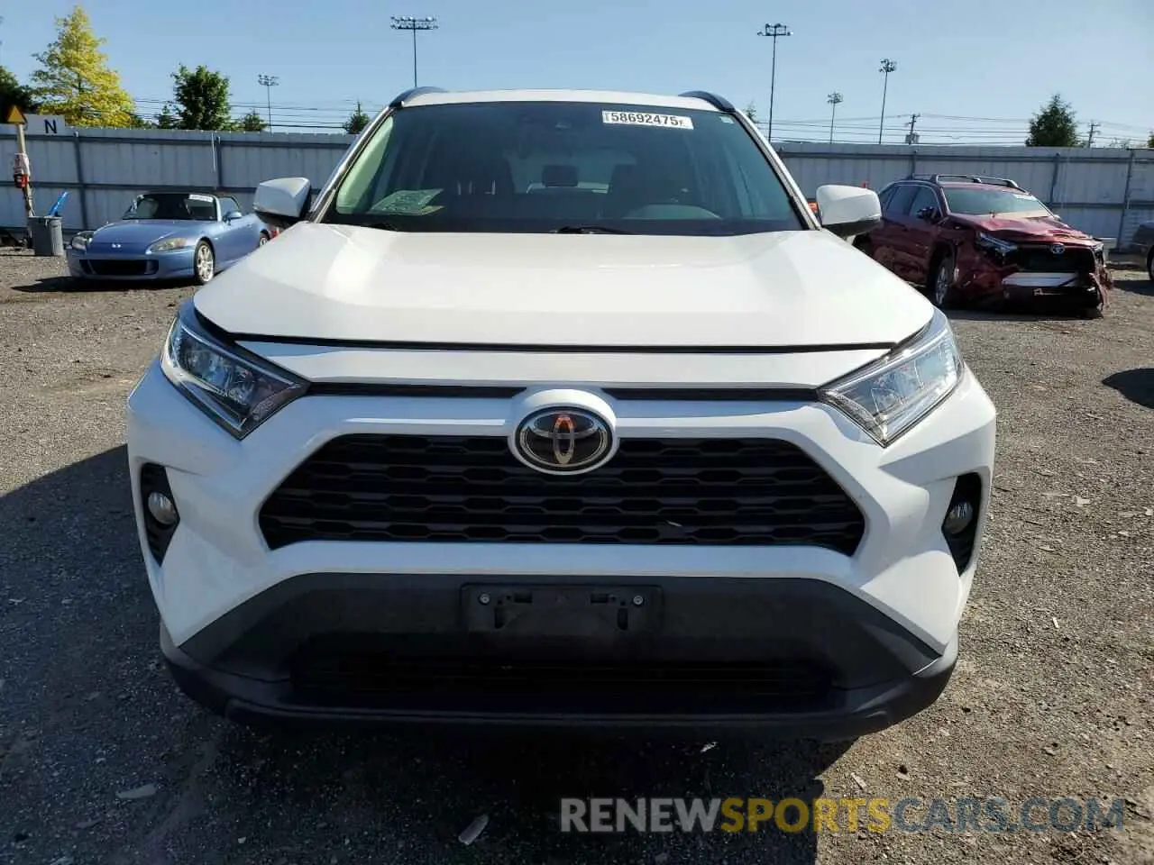 5 Photograph of a damaged car 2T3A1RFVXKC044970 TOYOTA RAV4 2019
