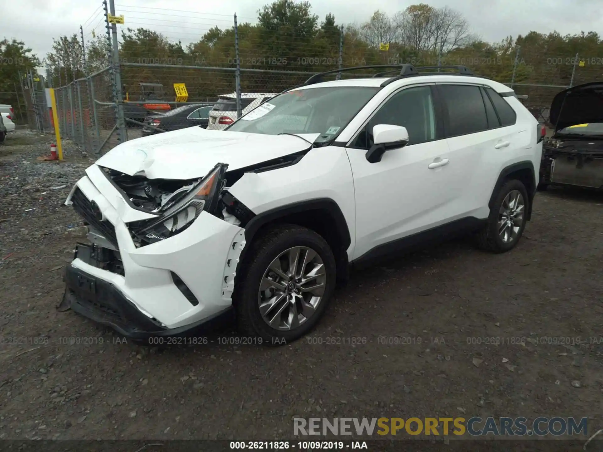 2 Photograph of a damaged car 2T3A1RFVXKW051321 TOYOTA RAV4 2019