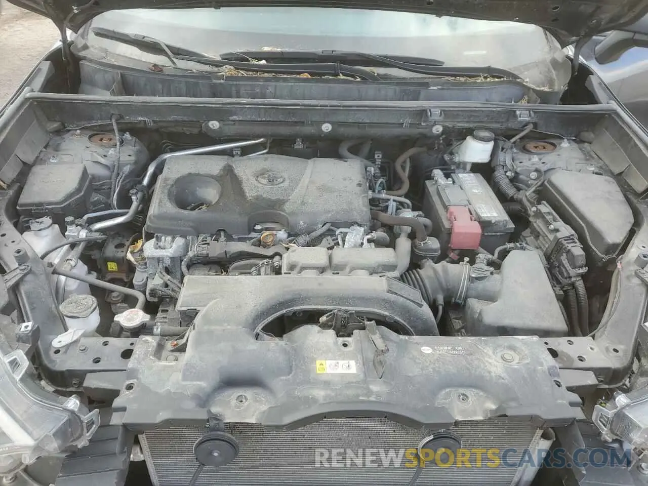 12 Photograph of a damaged car 2T3B1RFV0KW018655 TOYOTA RAV4 2019