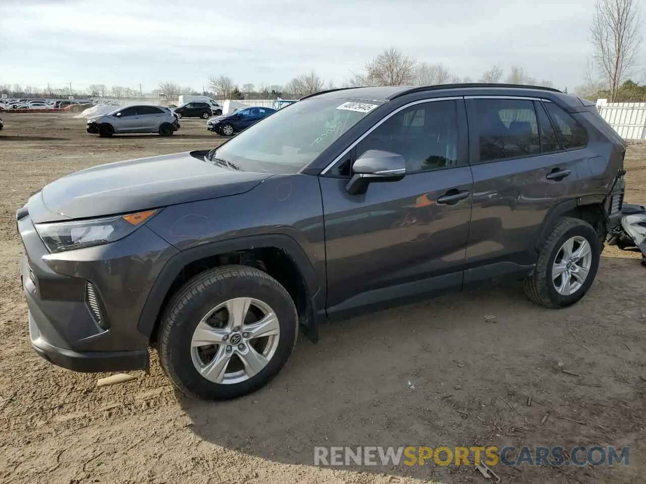 1 Photograph of a damaged car 2T3B1RFV0KW040655 TOYOTA RAV4 2019