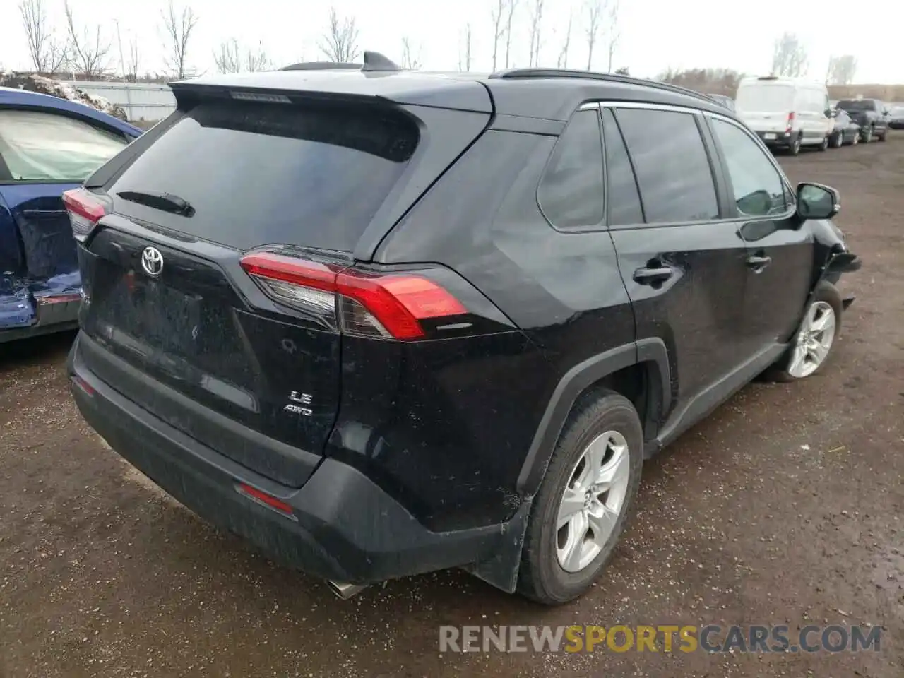 4 Photograph of a damaged car 2T3B1RFV8KC044308 TOYOTA RAV4 2019