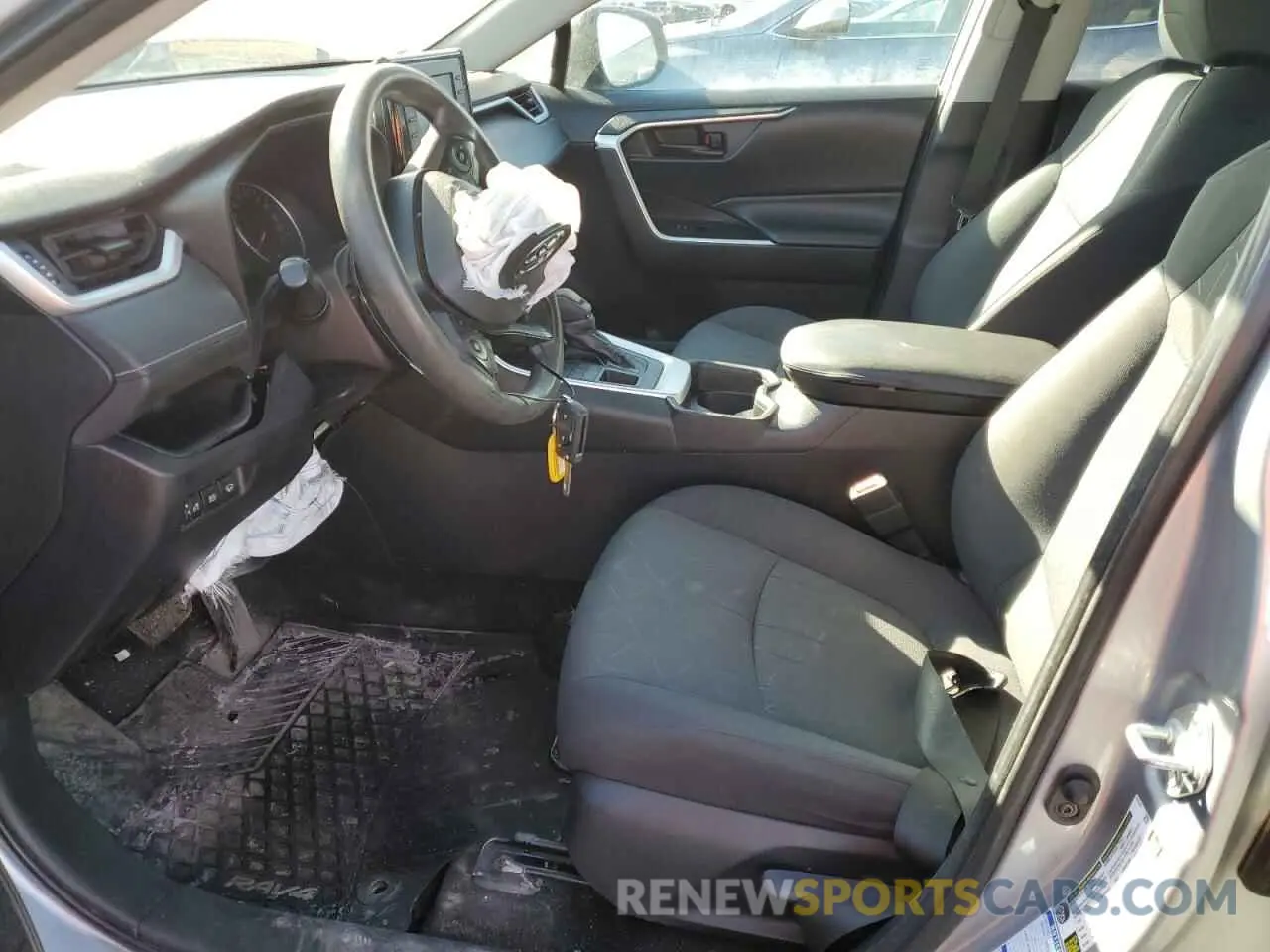 7 Photograph of a damaged car 2T3B1RFV8KW009041 TOYOTA RAV4 2019