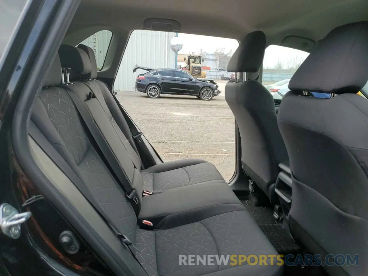 11 Photograph of a damaged car 2T3B1RFV9KC014993 TOYOTA RAV4 2019