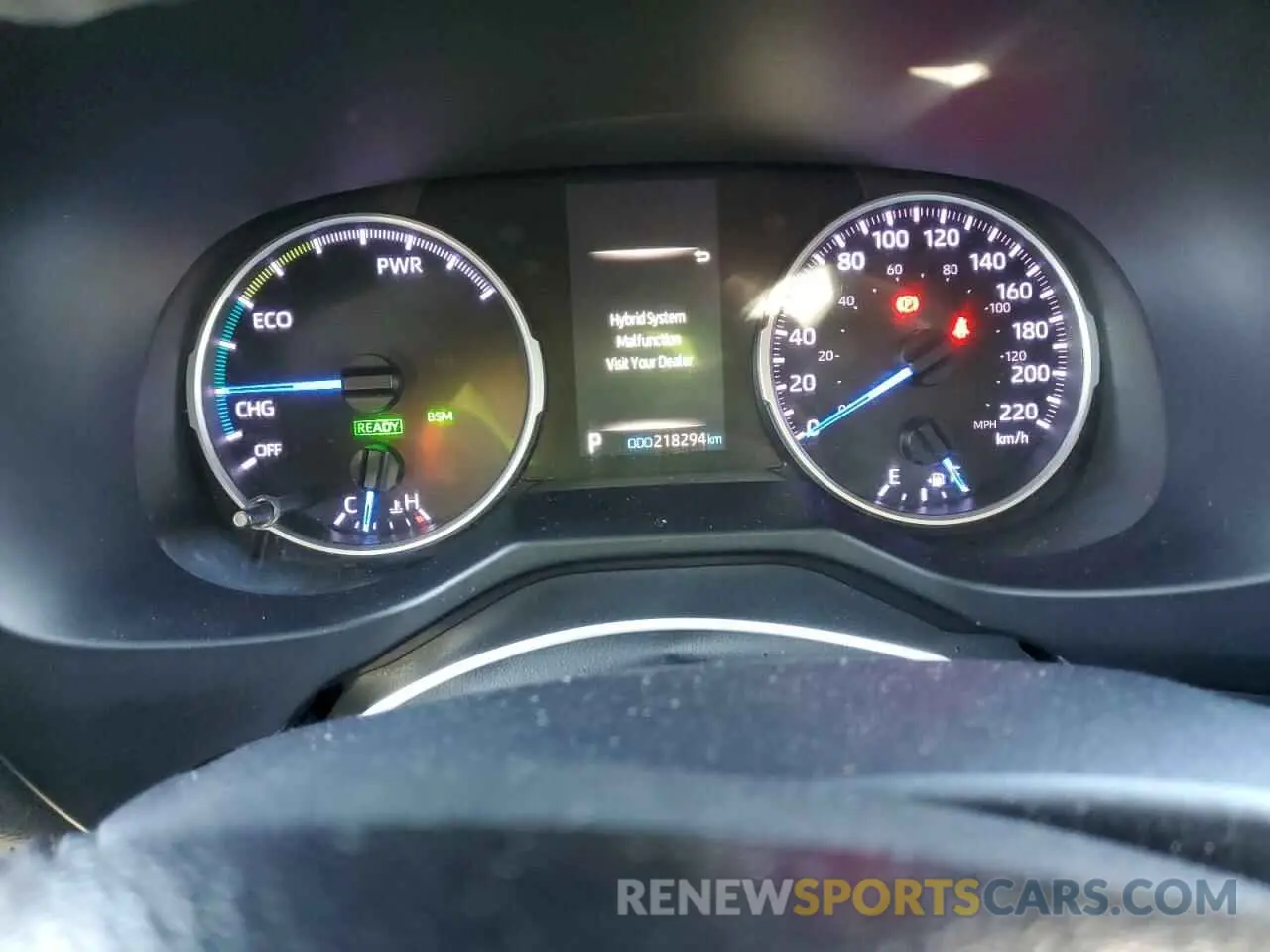 9 Photograph of a damaged car 2T3BWRFV8KW037715 TOYOTA RAV4 2019