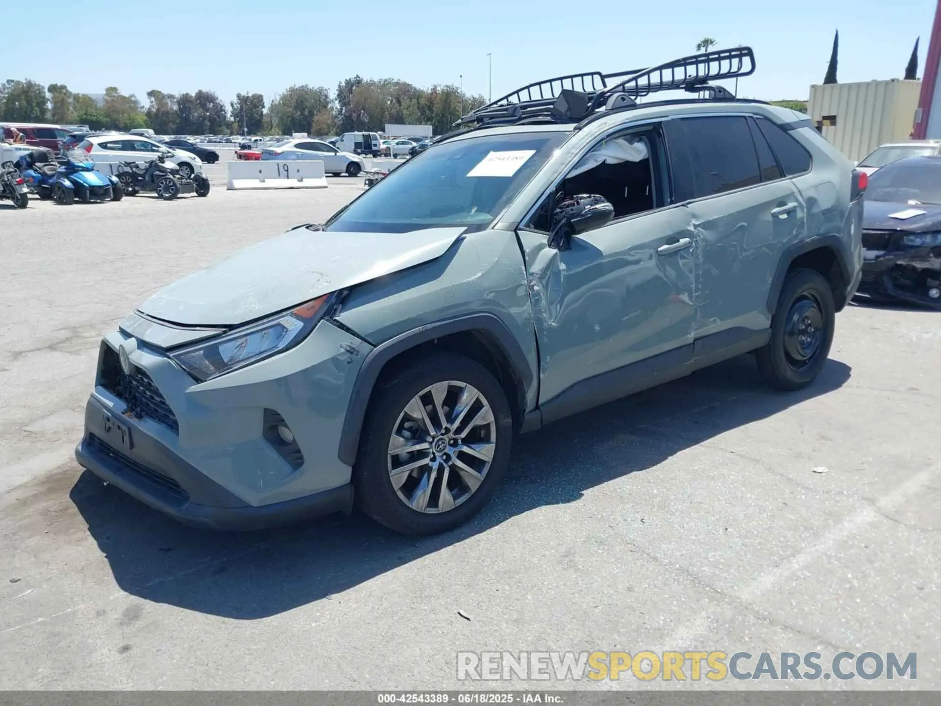 2 Photograph of a damaged car 2T3C1RFV0KC012974 TOYOTA RAV4 2019