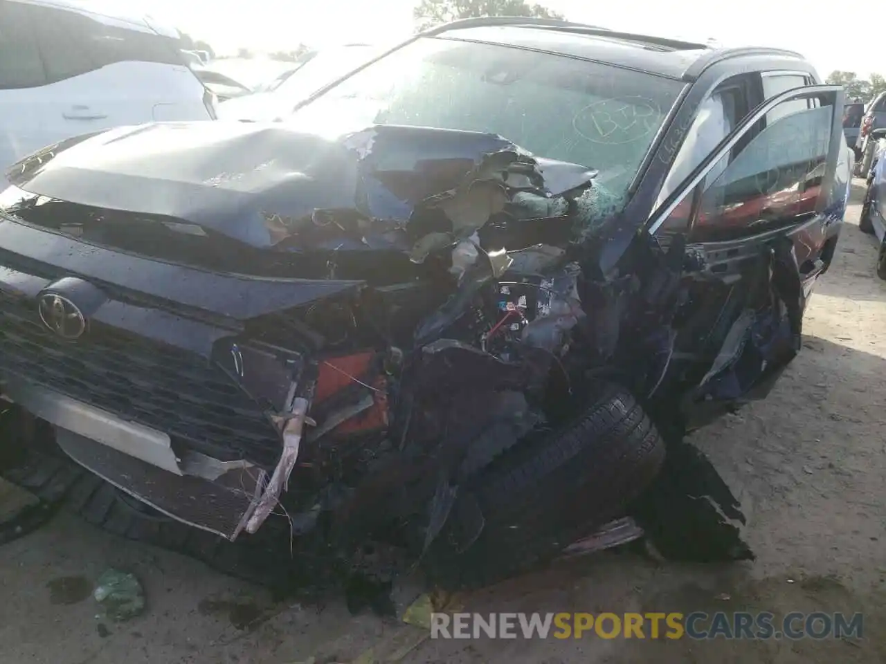 9 Photograph of a damaged car 2T3C1RFV0KC014157 TOYOTA RAV4 2019