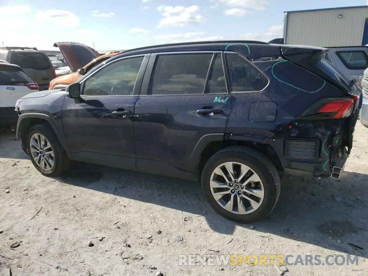 2 Photograph of a damaged car 2T3C1RFV0KW014089 TOYOTA RAV4 2019