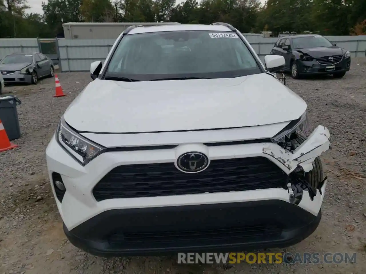 5 Photograph of a damaged car 2T3C1RFV0KW045875 TOYOTA RAV4 2019