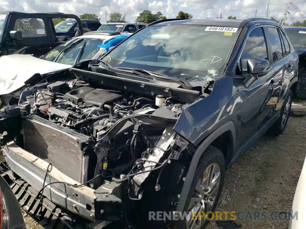 1 Photograph of a damaged car 2T3C1RFV1KW022718 TOYOTA RAV4 2019