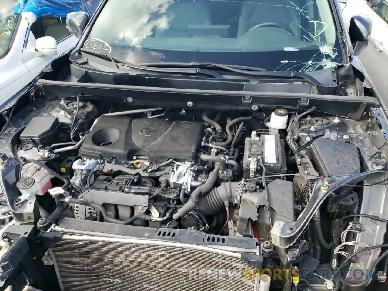 12 Photograph of a damaged car 2T3C1RFV1KW022718 TOYOTA RAV4 2019