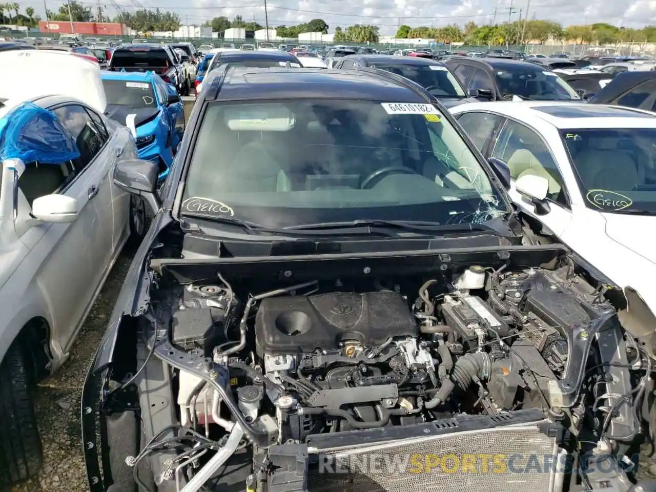 5 Photograph of a damaged car 2T3C1RFV1KW022718 TOYOTA RAV4 2019