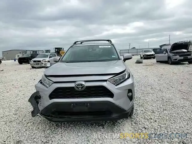 12 Photograph of a damaged car 2T3C1RFV2KC022891 TOYOTA RAV4 2019