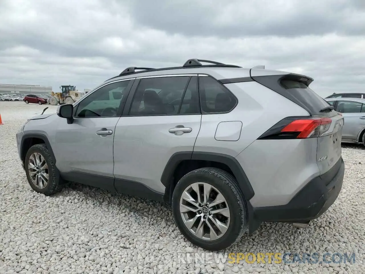 2 Photograph of a damaged car 2T3C1RFV2KC022891 TOYOTA RAV4 2019