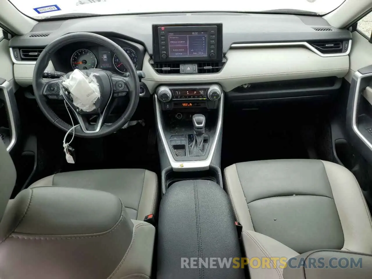 8 Photograph of a damaged car 2T3C1RFV2KC022891 TOYOTA RAV4 2019