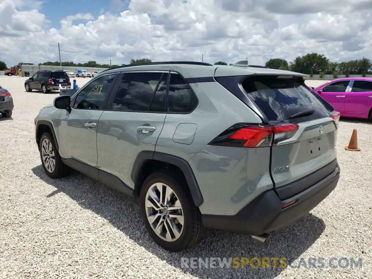 3 Photograph of a damaged car 2T3C1RFV2KW044162 TOYOTA RAV4 2019