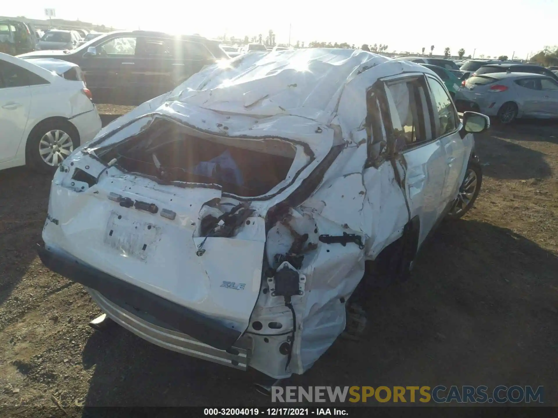 6 Photograph of a damaged car 2T3C1RFV2KW056537 TOYOTA RAV4 2019