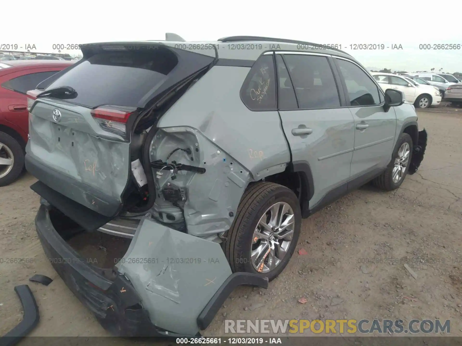 4 Photograph of a damaged car 2T3C1RFV3KW014491 TOYOTA RAV4 2019